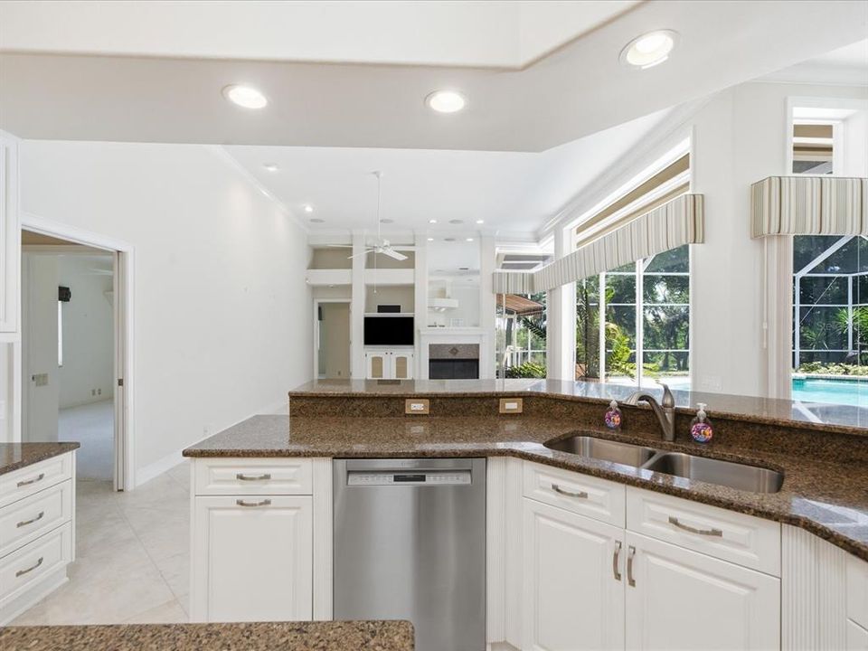 For Sale: $1,099,000 (4 beds, 3 baths, 3445 Square Feet)
