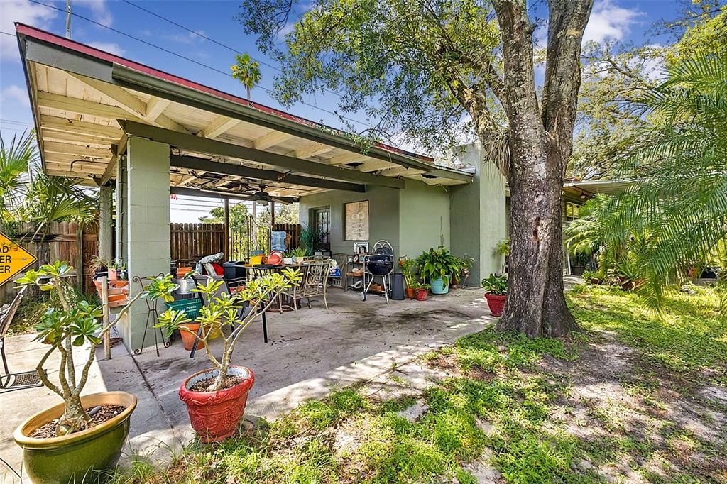 For Sale: $229,990 (4 beds, 1 baths, 1474 Square Feet)