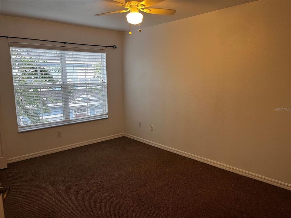 For Rent: $2,200 (4 beds, 3 baths, 1470 Square Feet)