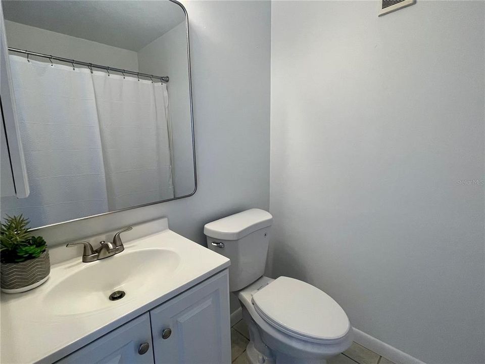 For Sale: $159,900 (4 beds, 4 baths, 1312 Square Feet)