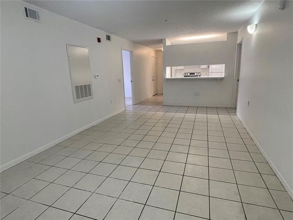 For Sale: $159,900 (4 beds, 4 baths, 1312 Square Feet)