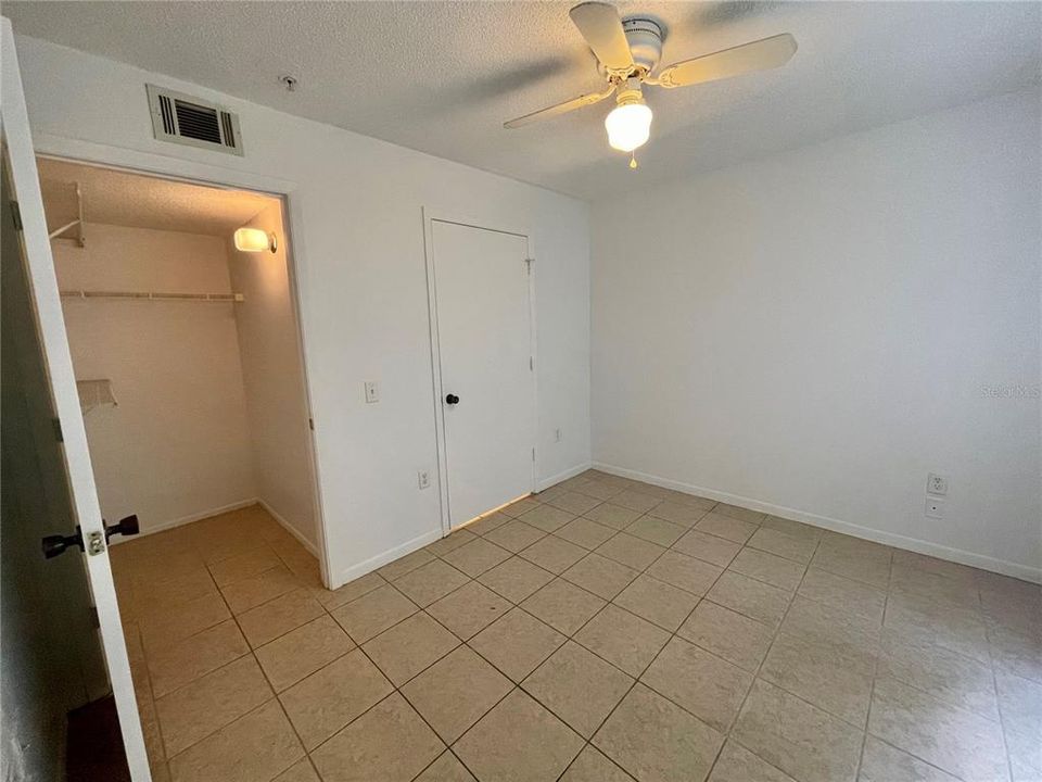 For Sale: $159,900 (4 beds, 4 baths, 1312 Square Feet)