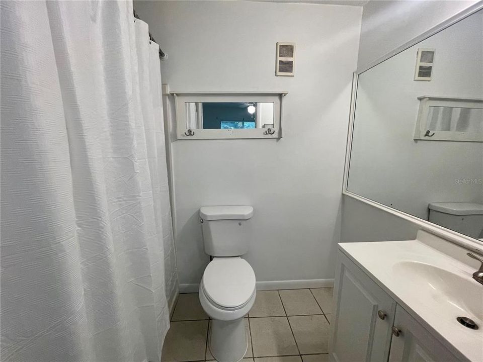 For Sale: $159,900 (4 beds, 4 baths, 1312 Square Feet)