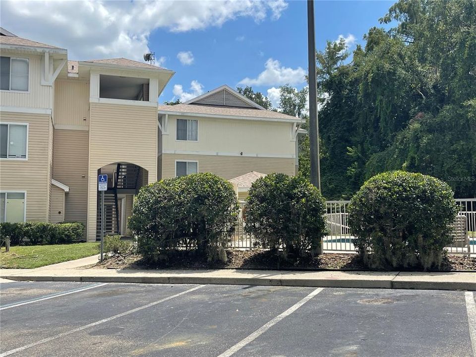 For Sale: $159,900 (4 beds, 4 baths, 1312 Square Feet)