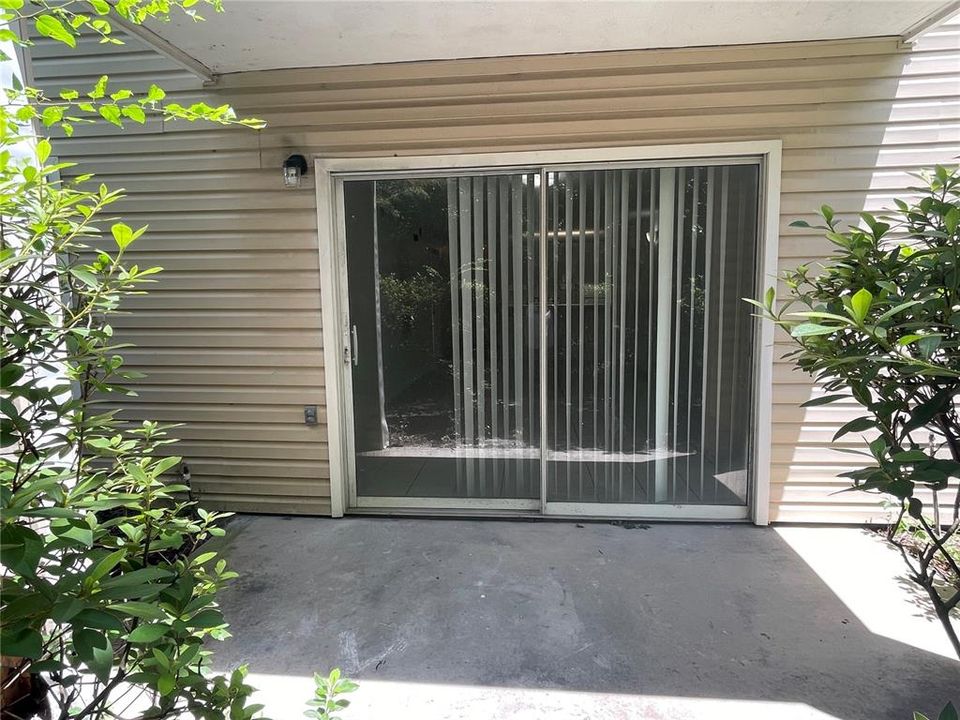 For Sale: $159,900 (4 beds, 4 baths, 1312 Square Feet)