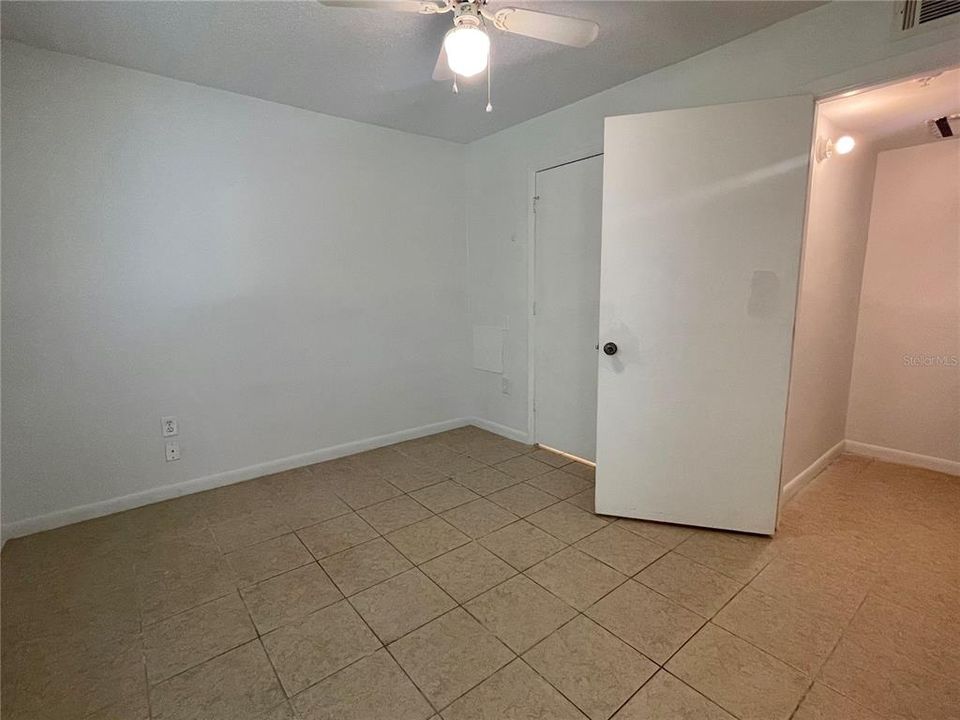For Sale: $159,900 (4 beds, 4 baths, 1312 Square Feet)