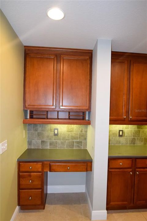 For Rent: $3,900 (3 beds, 2 baths, 2054 Square Feet)