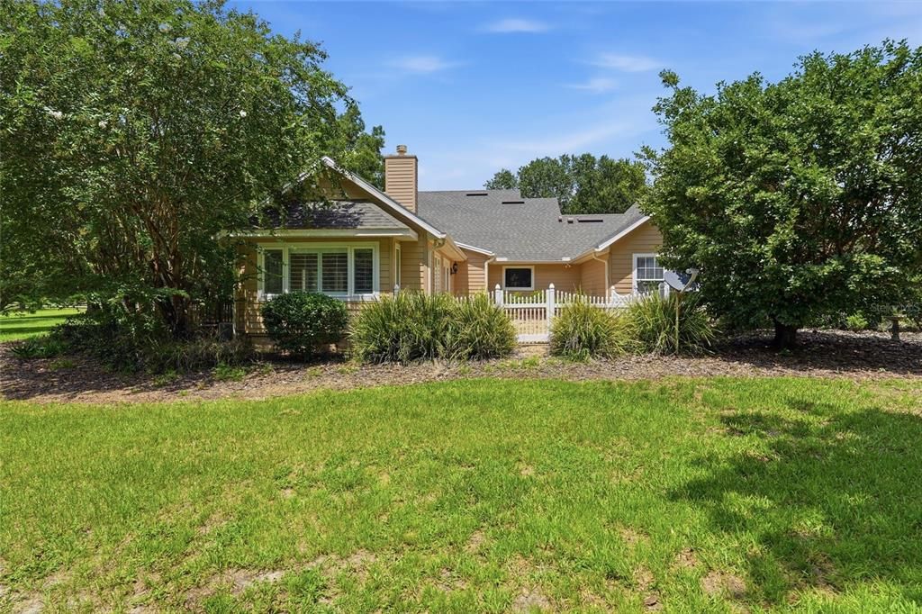 For Sale: $849,000 (3 beds, 2 baths, 3089 Square Feet)
