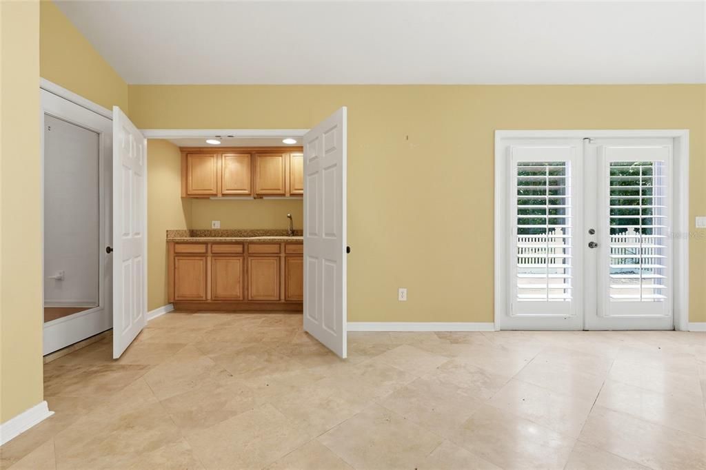 For Sale: $849,000 (3 beds, 2 baths, 3089 Square Feet)