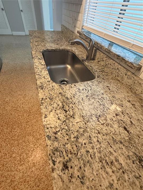 For Rent: $2,200 (3 beds, 2 baths, 1230 Square Feet)