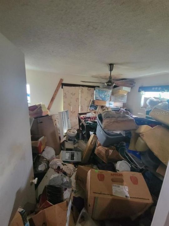 En Venta: $199,900 (3 camas, 2 baños, 1272 Pies cuadrados)