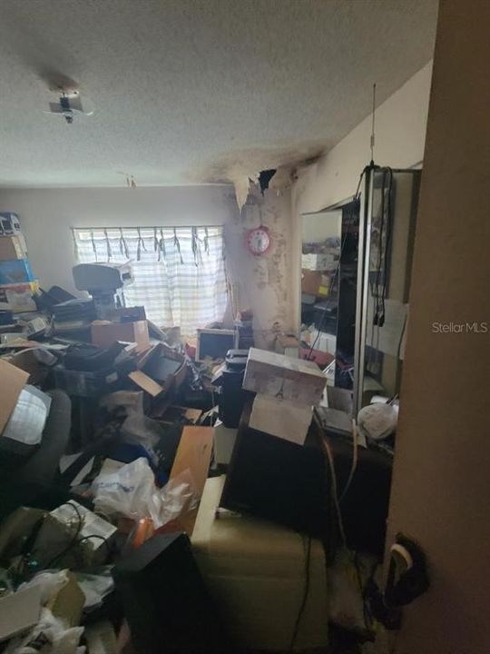 En Venta: $199,900 (3 camas, 2 baños, 1272 Pies cuadrados)