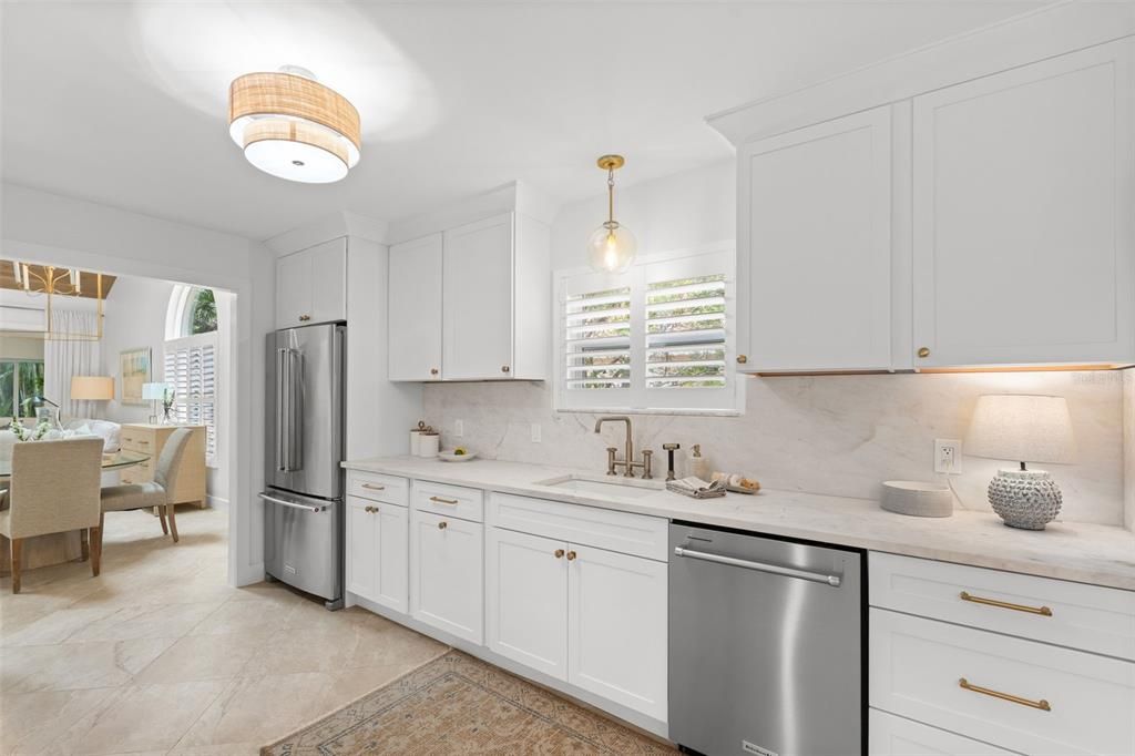 For Sale: $700,000 (3 beds, 3 baths, 2837 Square Feet)