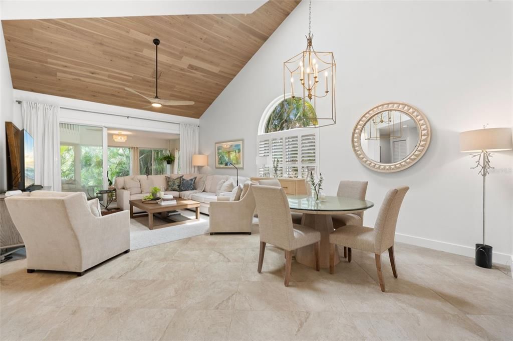 For Sale: $700,000 (3 beds, 3 baths, 2837 Square Feet)