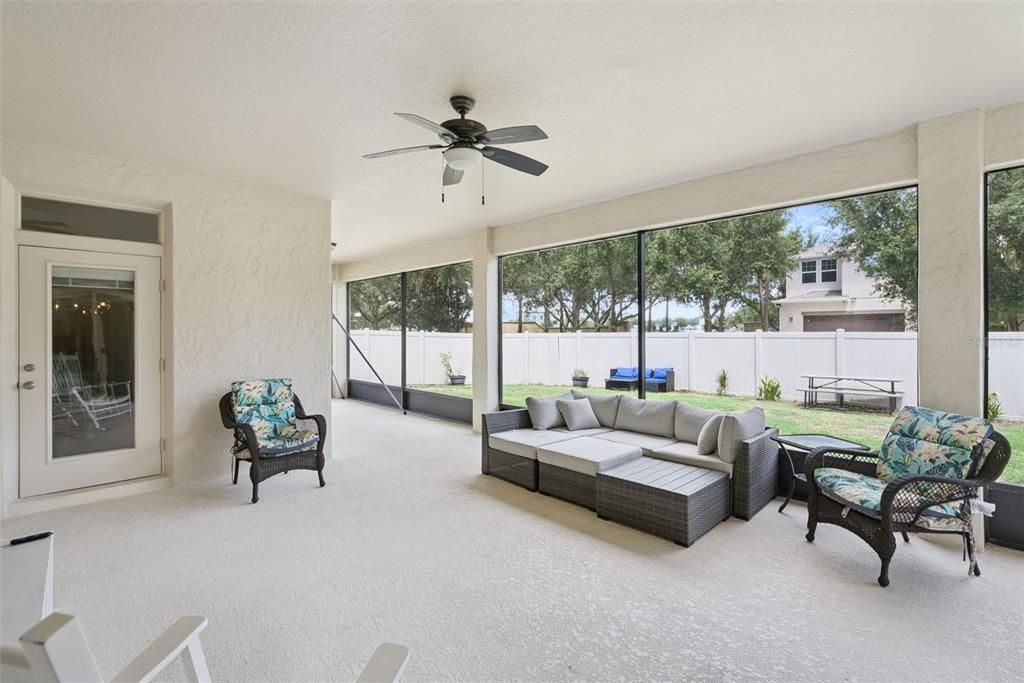 En Venta: $1,050,000 (6 camas, 4 baños, 4507 Pies cuadrados)