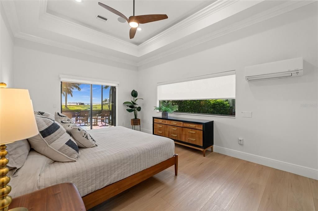 For Sale: $1,095,000 (4 beds, 3 baths, 2640 Square Feet)