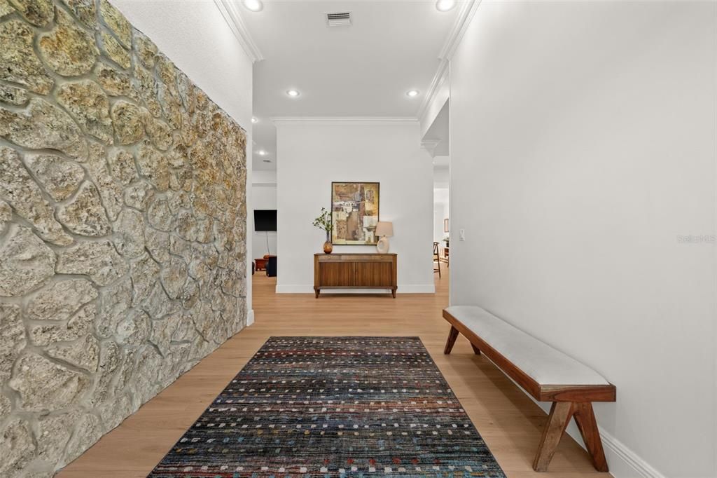 For Sale: $1,095,000 (4 beds, 3 baths, 2640 Square Feet)
