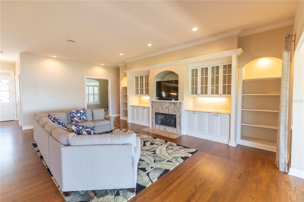 For Sale: $3,577,700 (4 beds, 3 baths, 4155 Square Feet)