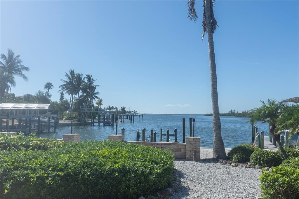 For Sale: $3,577,700 (4 beds, 3 baths, 4155 Square Feet)