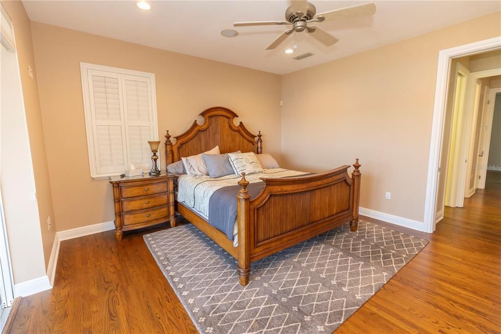For Sale: $3,577,700 (4 beds, 3 baths, 4155 Square Feet)