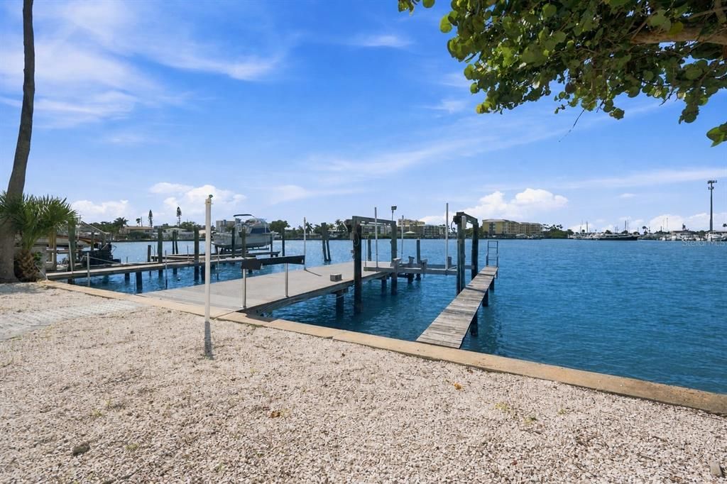En Venta: $999,800 (3 camas, 2 baños, 1502 Pies cuadrados)