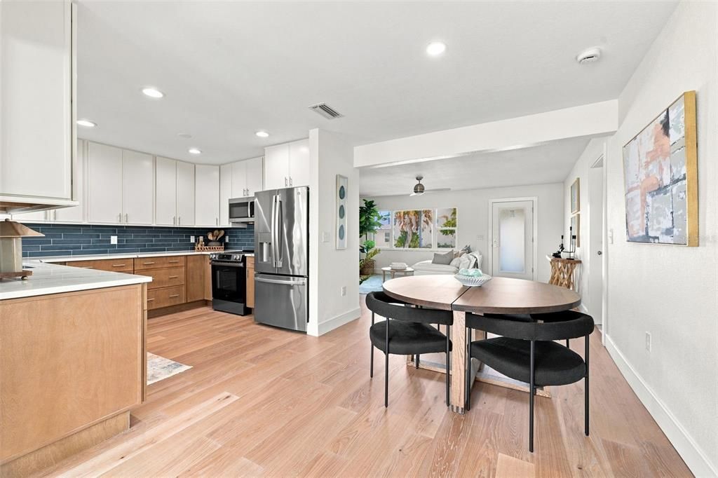En Venta: $999,800 (3 camas, 2 baños, 1502 Pies cuadrados)
