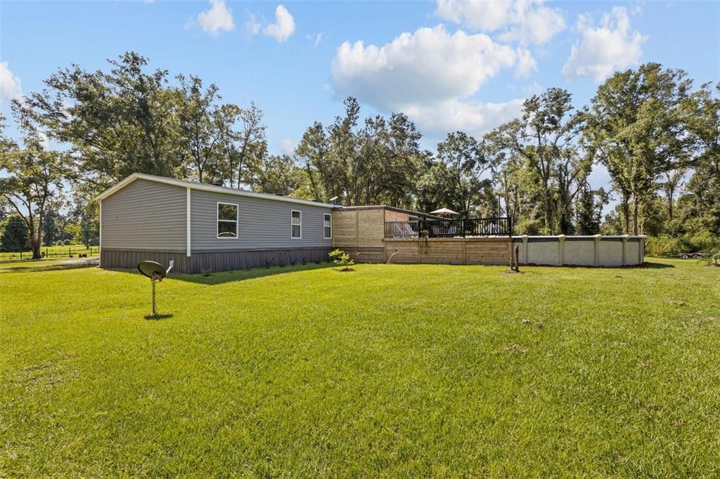 For Sale: $399,900 (4 beds, 2 baths, 1976 Square Feet)