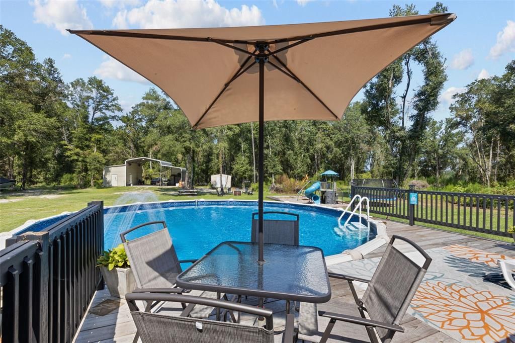 For Sale: $399,900 (4 beds, 2 baths, 1976 Square Feet)