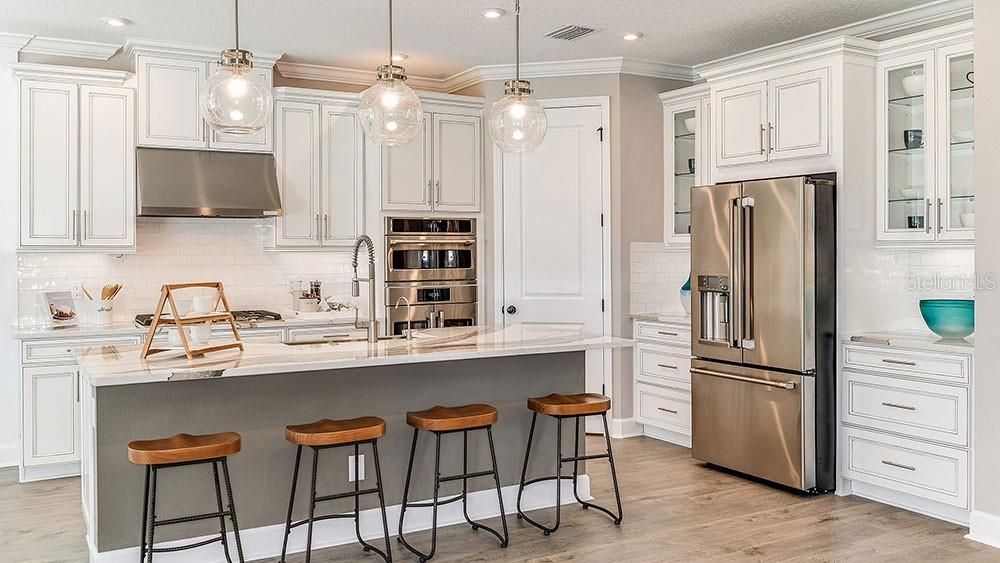 For Sale: $524,194 (4 beds, 3 baths, 2721 Square Feet)