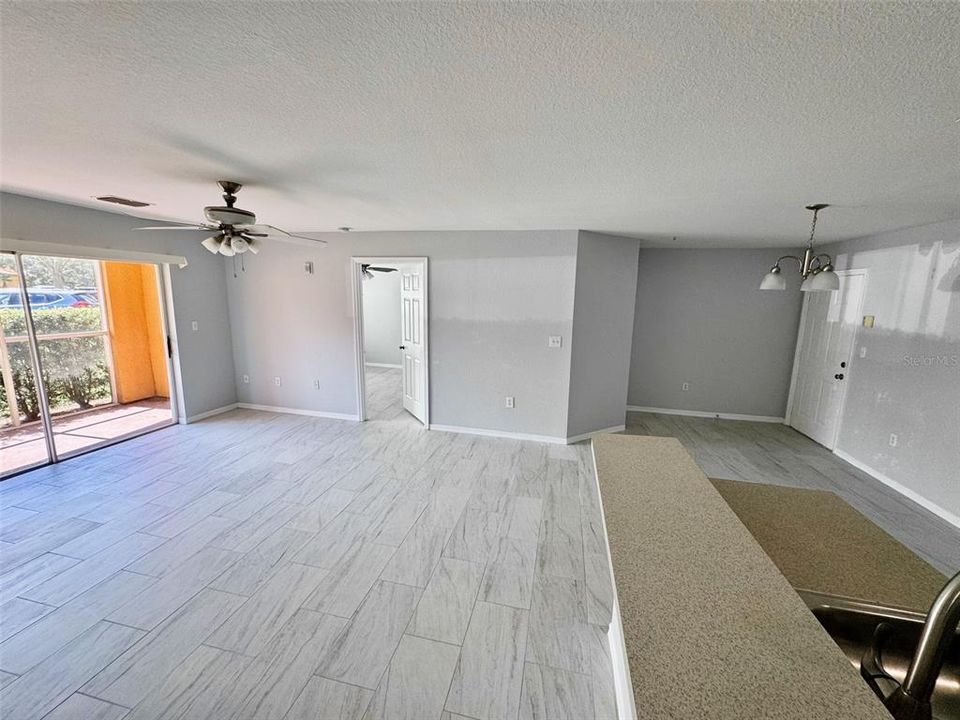 For Rent: $2,000 (3 beds, 2 baths, 1232 Square Feet)
