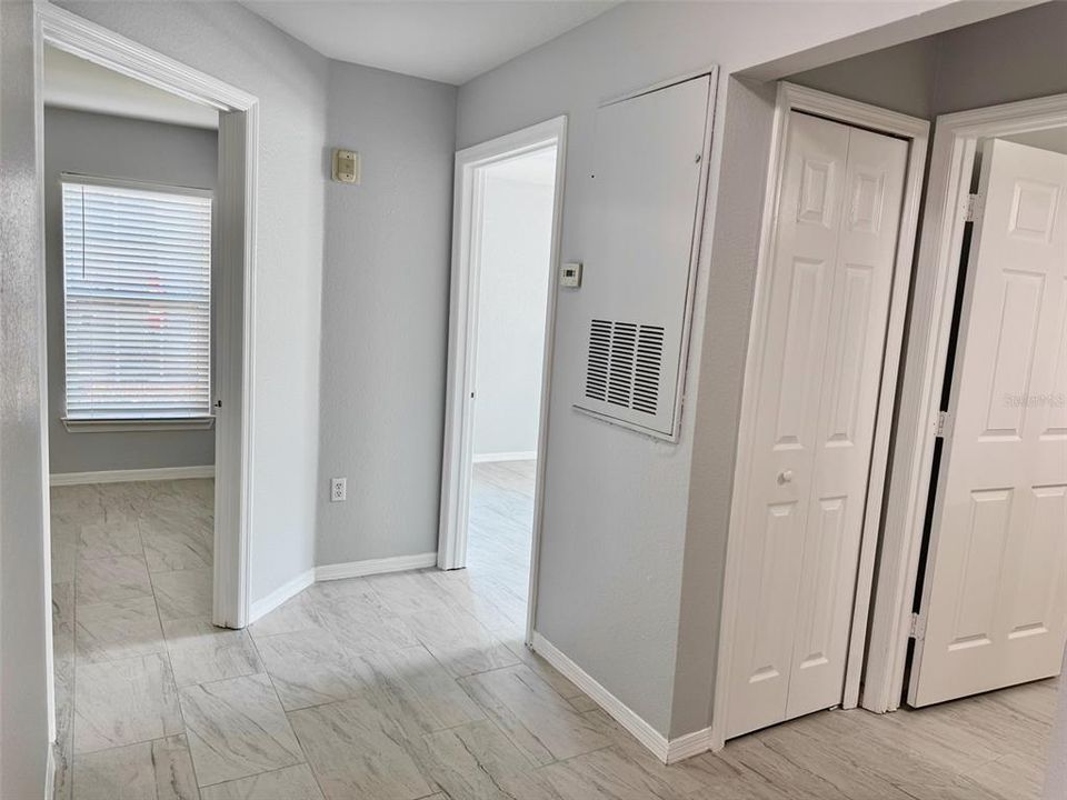 For Rent: $2,000 (3 beds, 2 baths, 1232 Square Feet)