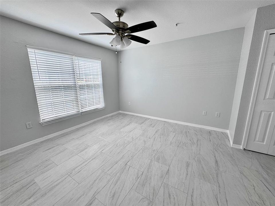 For Rent: $2,000 (3 beds, 2 baths, 1232 Square Feet)