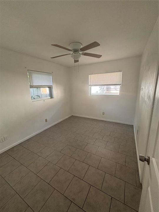 For Rent: $1,150 (1 beds, 1 baths, 550 Square Feet)