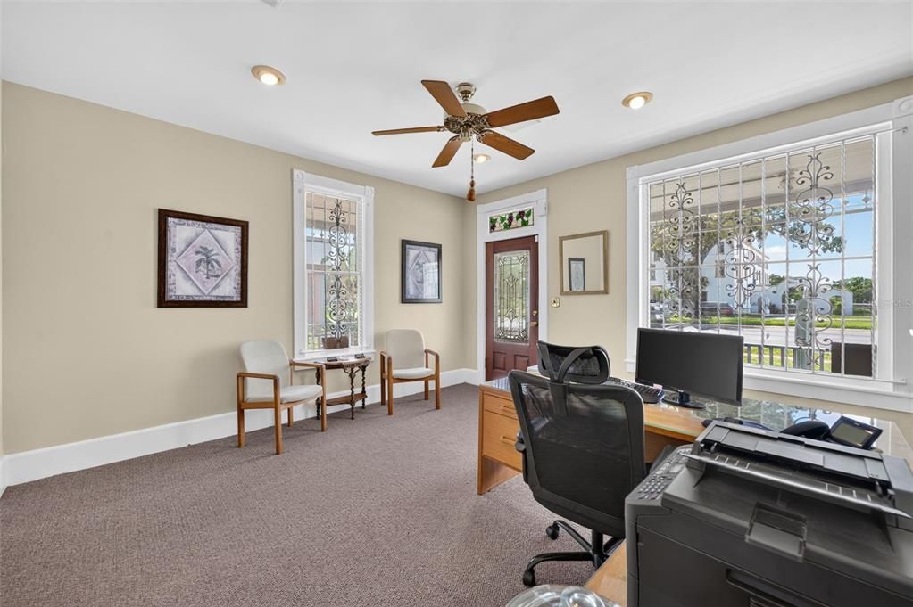 For Sale: $279,900 (0 beds, 0 baths, 1708 Square Feet)