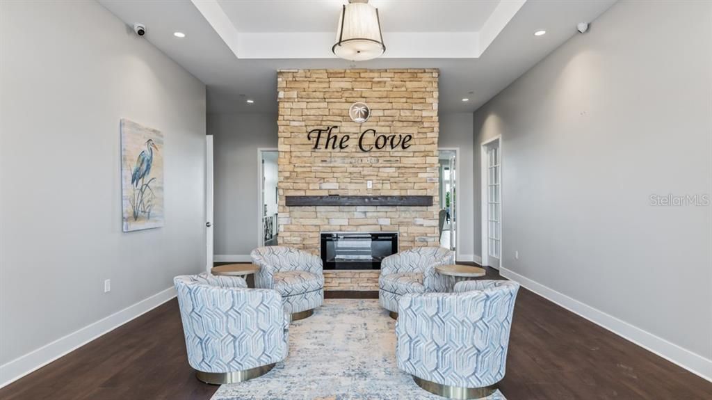For Sale: $299,375 (3 beds, 2 baths, 1543 Square Feet)