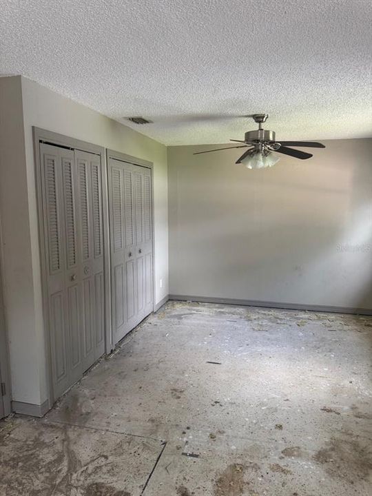 En Venta: $259,900 (3 camas, 3 baños, 1729 Pies cuadrados)