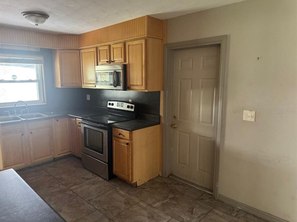 En Venta: $259,900 (3 camas, 3 baños, 1729 Pies cuadrados)