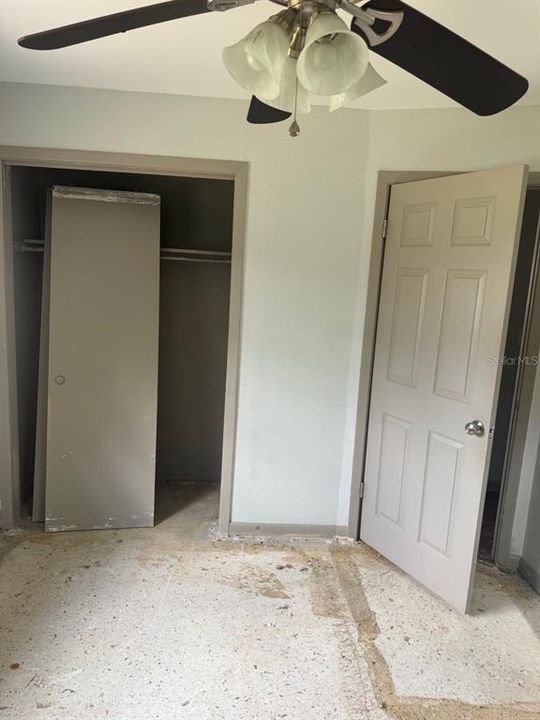 En Venta: $259,900 (3 camas, 3 baños, 1729 Pies cuadrados)