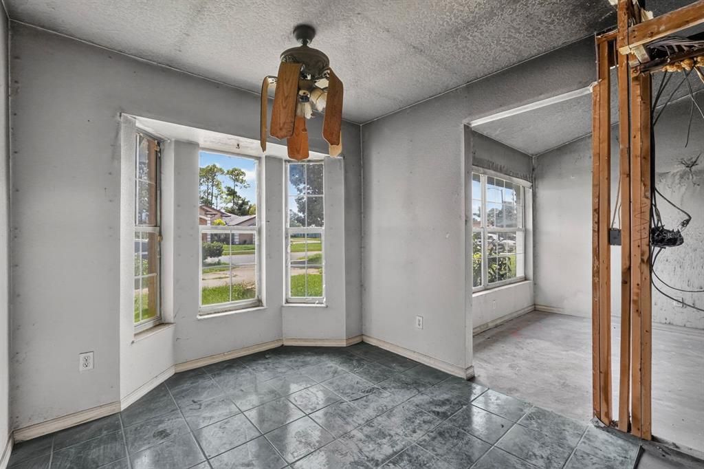 For Sale: $225,000 (3 beds, 2 baths, 2342 Square Feet)