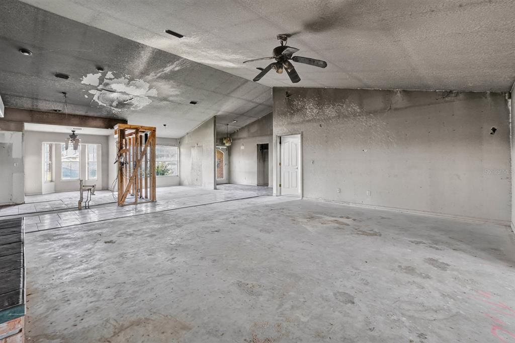 For Sale: $225,000 (3 beds, 2 baths, 2342 Square Feet)