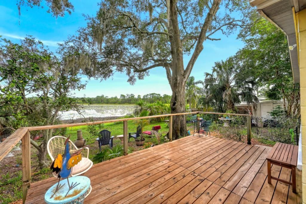For Sale: $259,000 (2 beds, 1 baths, 1271 Square Feet)