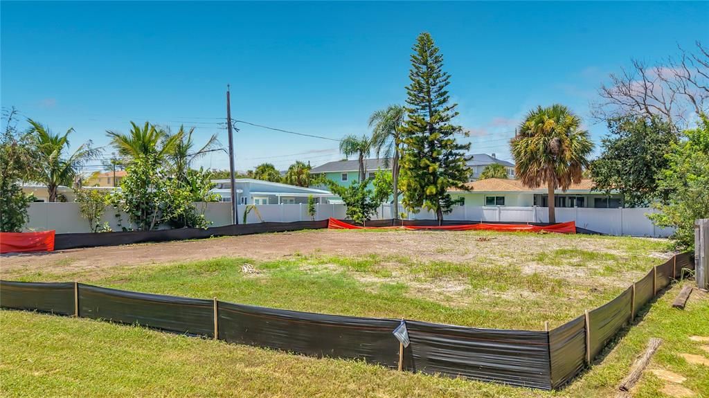 待售: $499,000 (0.19 acres)
