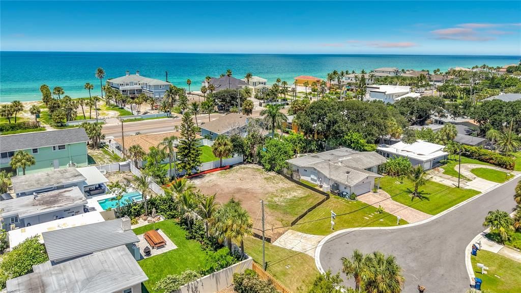 待售: $499,000 (0.19 acres)