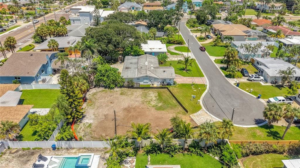待售: $499,000 (0.19 acres)