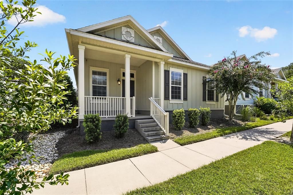 For Sale: $300,000 (3 beds, 2 baths, 1455 Square Feet)