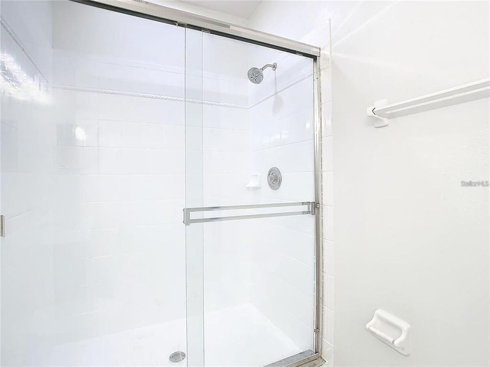 En Renta: $2,300 (3 camas, 2 baños, 1832 Pies cuadrados)