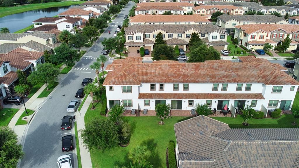 For Rent: $2,300 (2 beds, 2 baths, 1346 Square Feet)