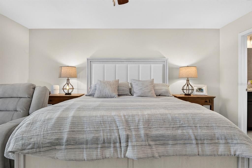 For Sale: $355,000 (3 beds, 2 baths, 1436 Square Feet)
