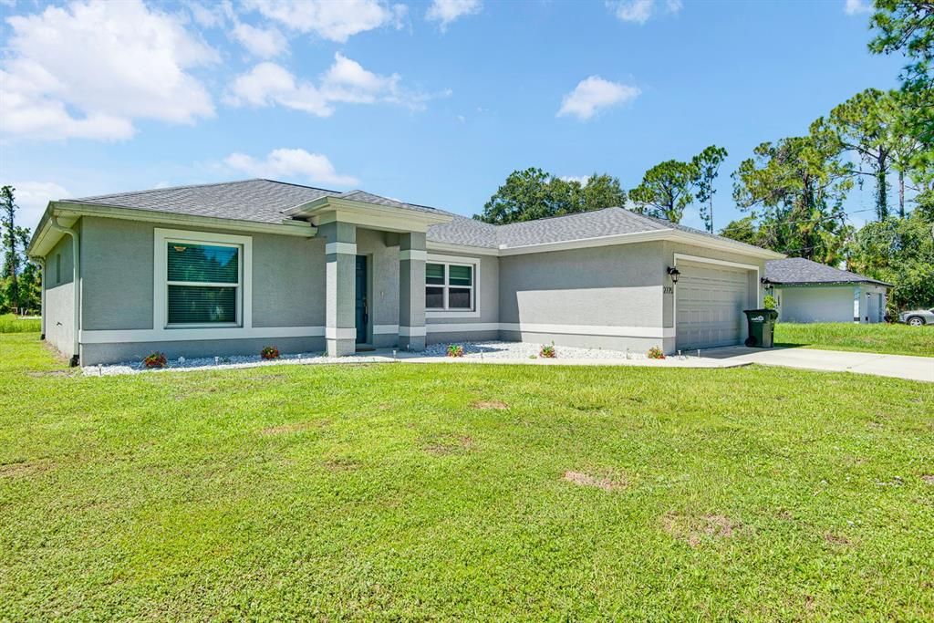 For Sale: $355,000 (3 beds, 2 baths, 1436 Square Feet)