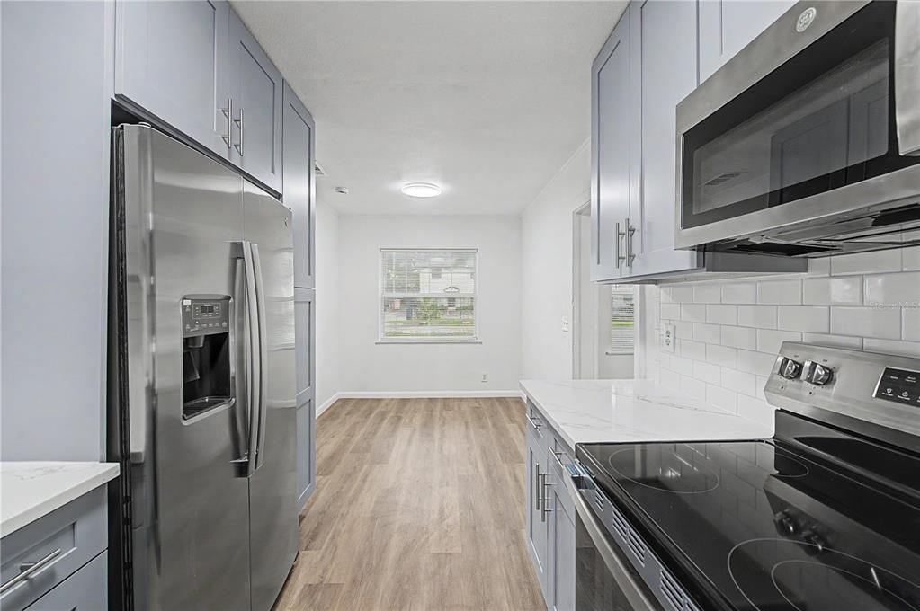 На продажу: $340,000 (3 спален, 1 ванн, 1516 Квадратных фут)